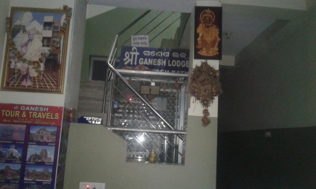 Ganesh Lodge 푸리 외부 사진